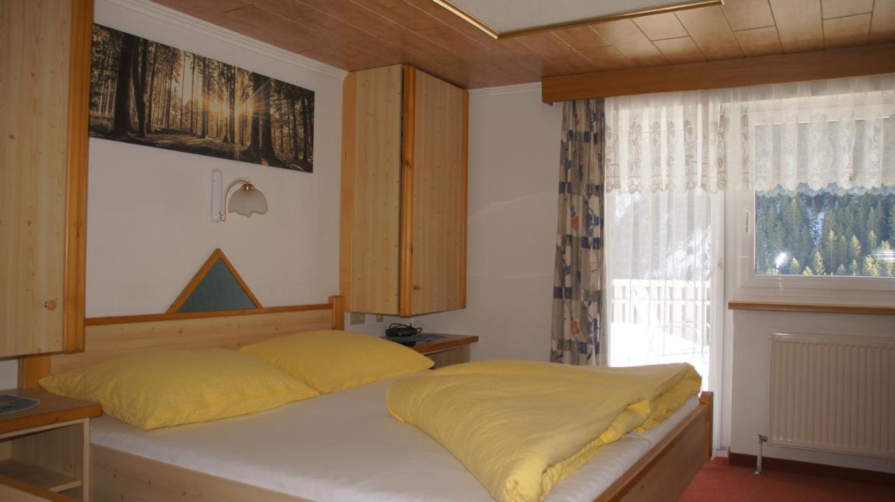 Apart Garni Dorfblick Hotel Капл Екстериор снимка